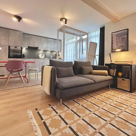 Apartment Casa Aquila *